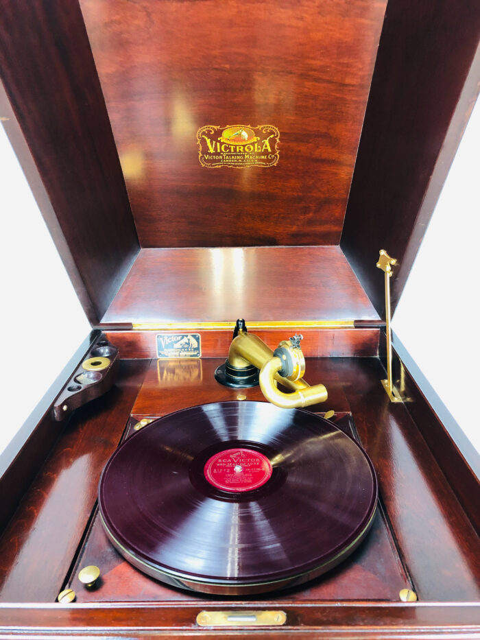 Victor Victrola VV-XVI by Maison Robert