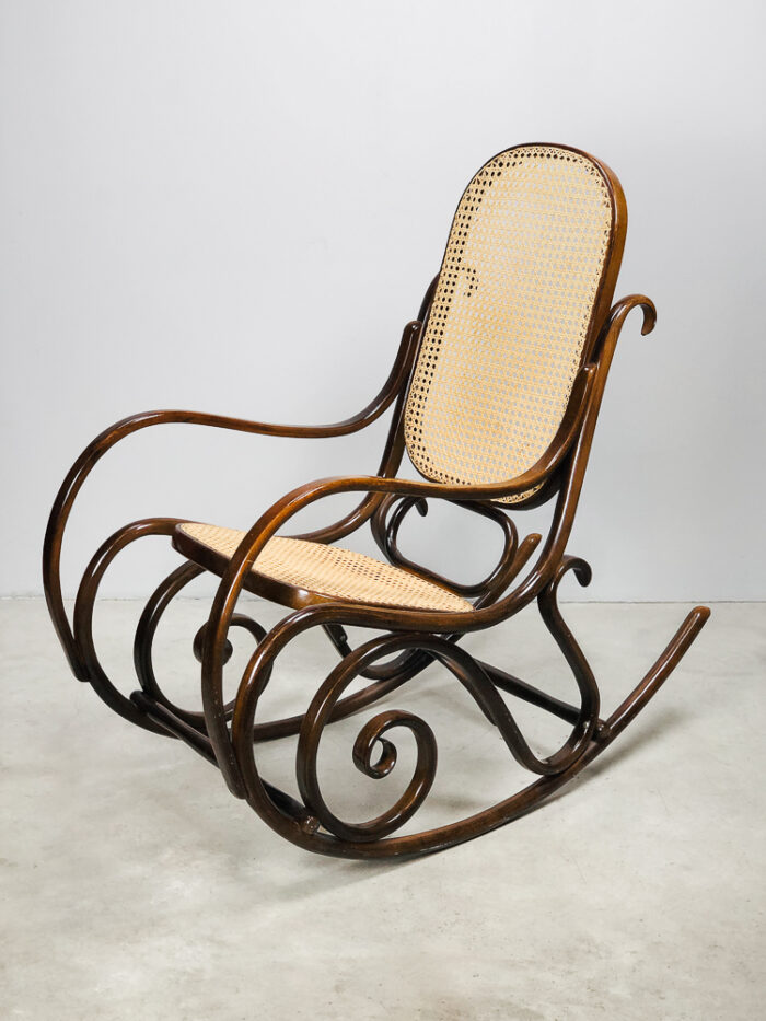 Thonet.FMG.Fameg, 4C, Bentwood, Maison Robert