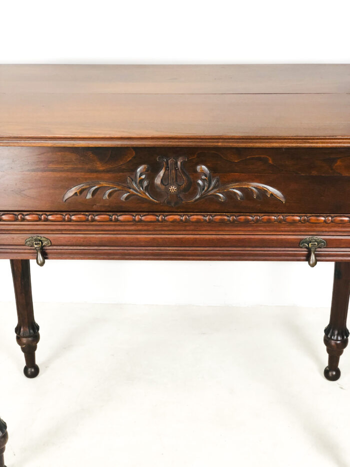 Sligh Furniture Co Spinet Desk Antiques Maison Robert